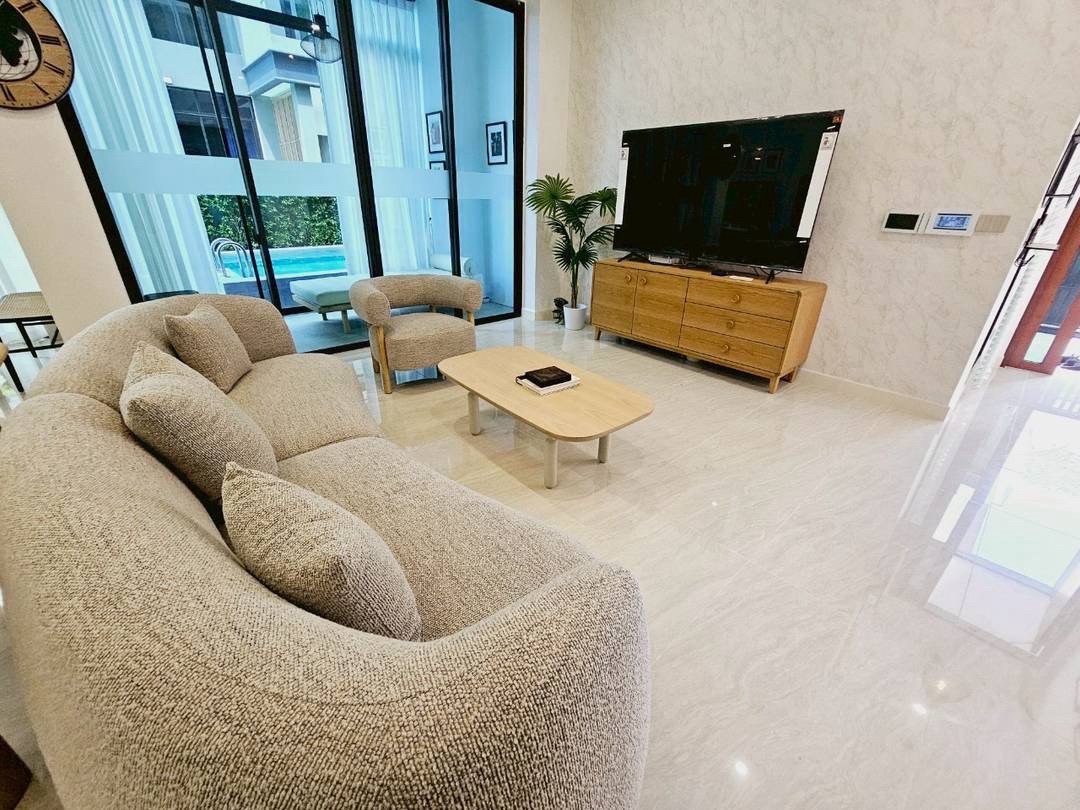 บ้านเดี่ยวพร้อมสระว่ายน้ำส่วนตัว - image 3