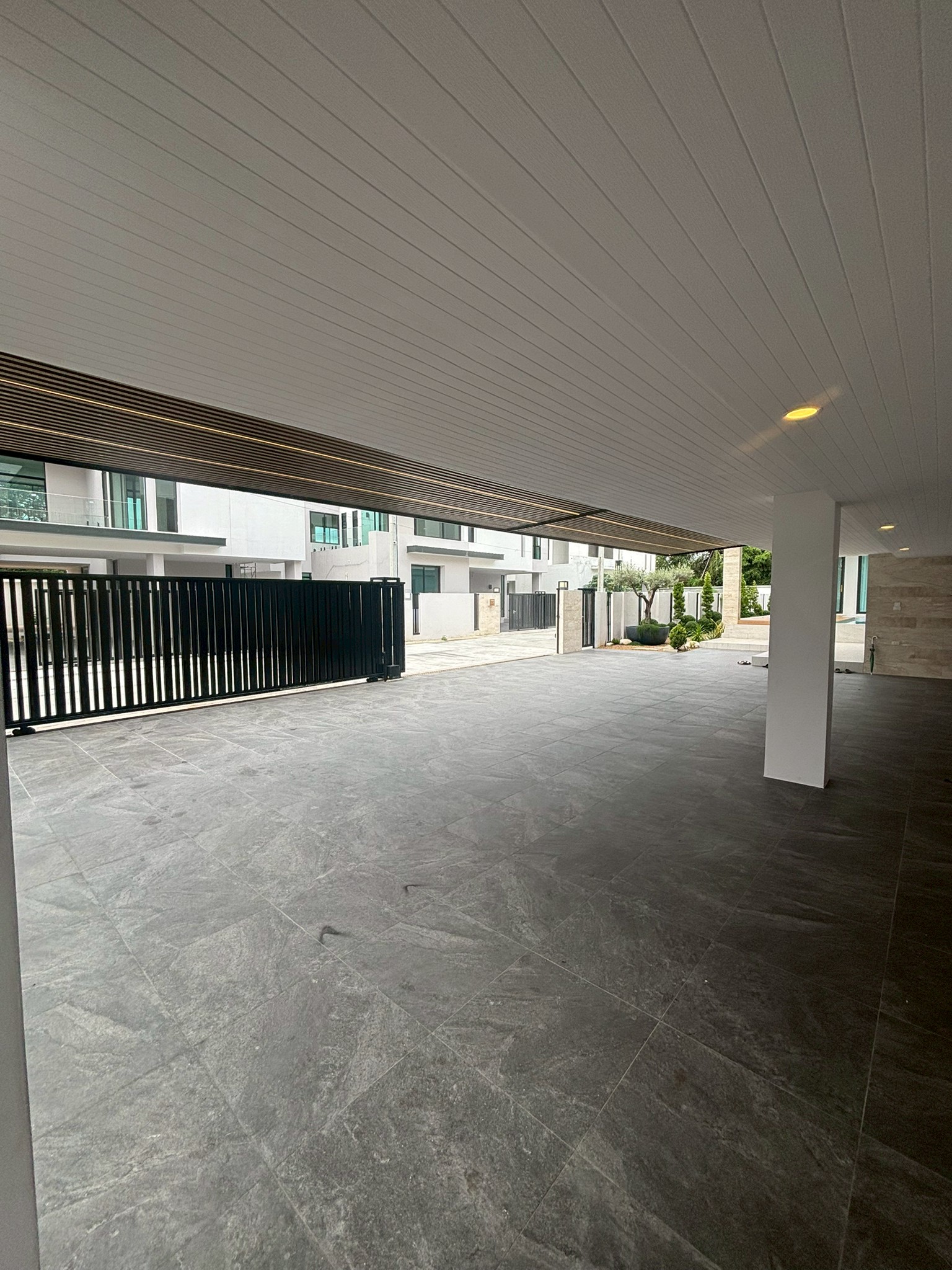 บ้านหรูให้เช่าย่านรามอินทรา - image 2