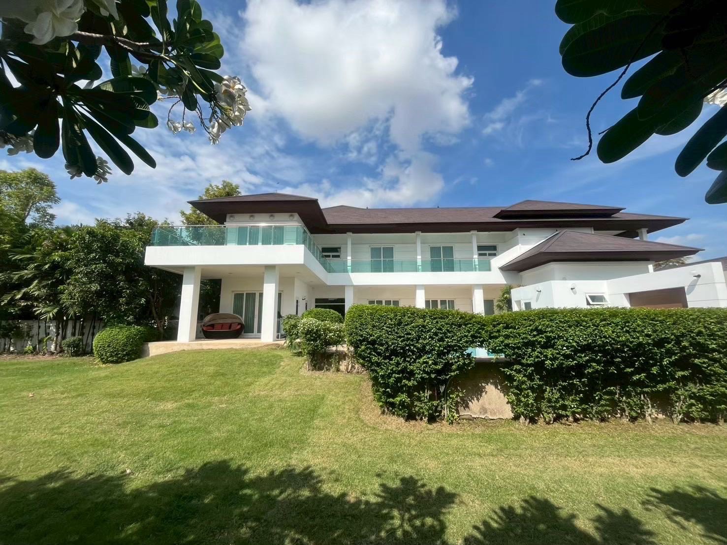 ��� Luxury Modern Mansion for Sale & Rent in Windmill Golf Course, Bangna KM 10.5 - 9