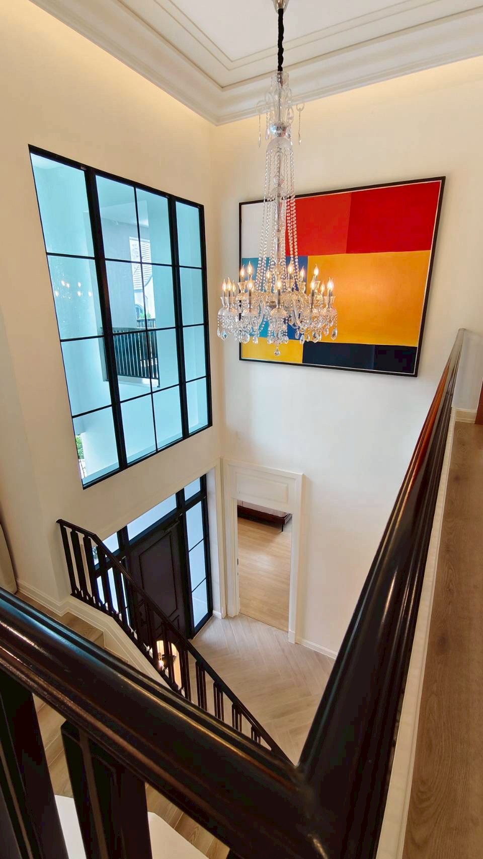 ��� Modern Luxury – Elegant, Sophisticated, and Contemporary ✨ - 13