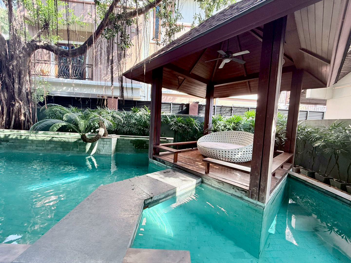 Project Name: Ekkamai Private Pool Villa - image 2