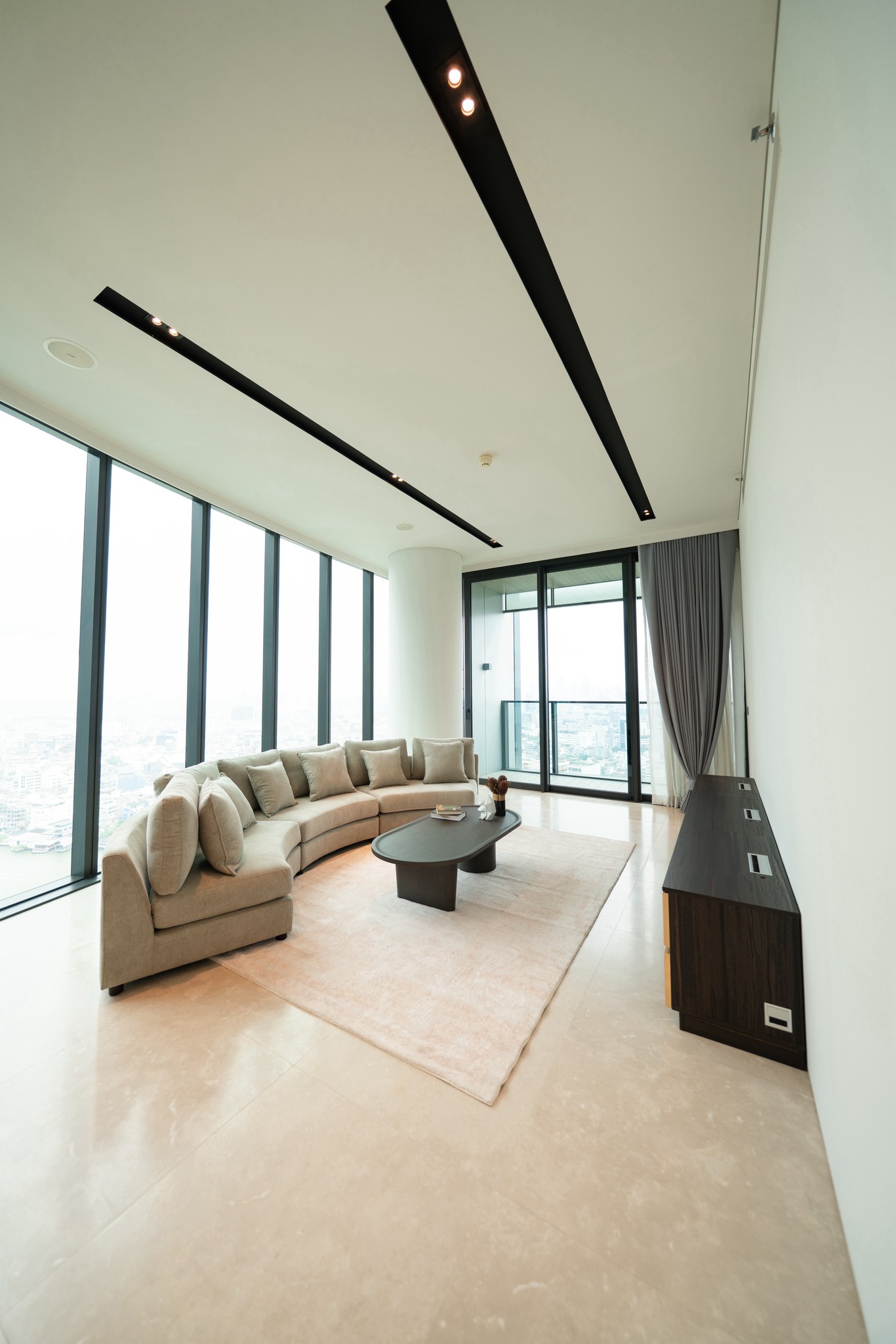 ริมแม่น้ำเจ้าพระยาแบบ Ultra Luxury ที่แท้จริง ✨ - image 5