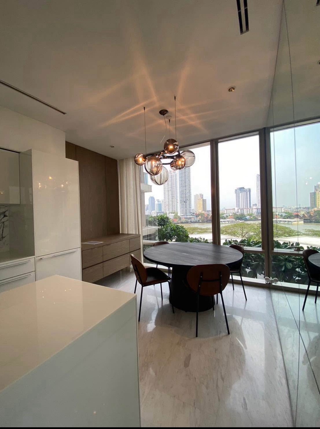 ��� FOUR SEASONS PRIVATE RESIDENCES - 6