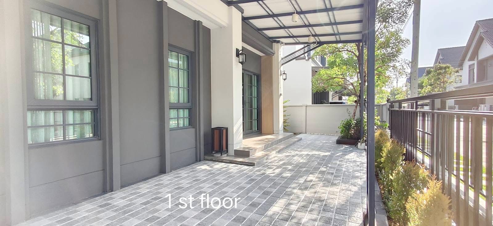 Centro Bangna 二期（English Cottage） - image 4